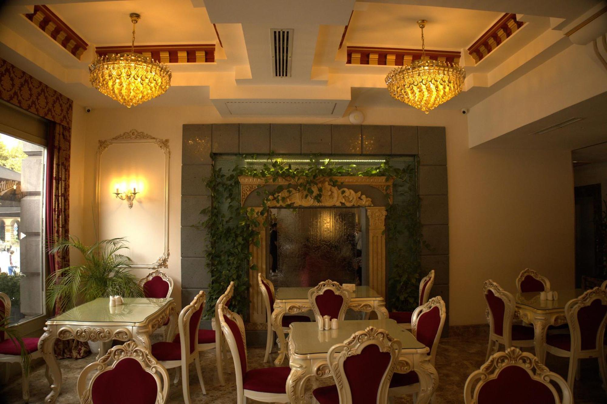 Hotel Aqua Freedom Tbilisi Exterior foto